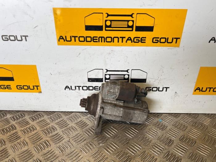 Gebruikte Startmotor Volkswagen Caddy III (2KA,2KH,2CA,2CH) 1.9 TDI Prijs € 19,99 Margeregeling aangeboden door Autodemontage Gout