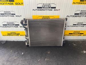 Gebruikte Koelerset Renault Trafic New (FL) 2.0 dCi 16V 90 Prijs € 75,00 Margeregeling aangeboden door Autodemontage Gout