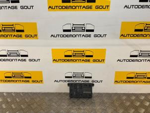 Gebruikte Comfort Module Mercedes Vito (639.6) 2.2 115 CDI 16V Prijs € 29,99 Margeregeling aangeboden door Autodemontage Gout