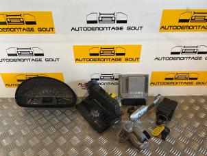 Gebruikte Kontaktslot + computer Mercedes Vito (639.6) 2.2 115 CDI 16V Prijs € 649,99 Margeregeling aangeboden door Autodemontage Gout