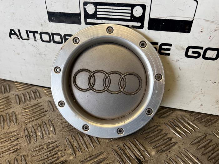 Naafkapje van een Audi TT (8N3) 1.8 20V Turbo Quattro 2004