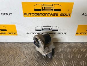 Gebruikte Servopomp Mini Mini (R56) 1.6 16V Cooper Prijs € 124,99 Margeregeling aangeboden door Autodemontage Gout