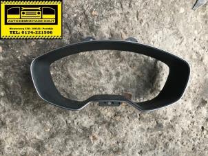 Gebruikte Kilometerteller sierlijst Audi TT (FV3/FVP) 2.0 TFSI 16V TTS Quattro Prijs € 19,99 Margeregeling aangeboden door Autodemontage Gout