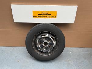 Gebruikte Reservewiel Ford Transit 2.4 TDCi 16V Prijs € 49,99 Margeregeling aangeboden door Autodemontage Gout