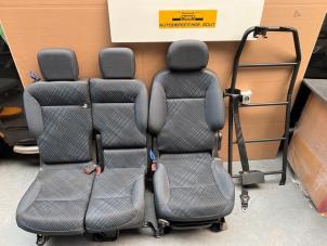 Gebruikte Bekleding Set (compleet) Peugeot Partner (GC/GF/GG/GJ/GK) Prijs € 299,99 Margeregeling aangeboden door Autodemontage Gout