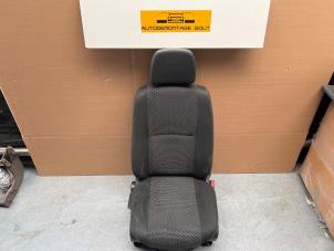 Gebruikte Stoel rechts Mercedes Sprinter 3t (906.61) 211 CDI 16V Prijs € 149,99 Margeregeling aangeboden door Autodemontage Gout