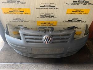 Gebruikte Bumper voor Volkswagen Caddy III (2KA,2KH,2CA,2CH) 2.0 SDI Prijs € 39,99 Margeregeling aangeboden door Autodemontage Gout