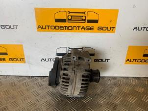 Gebruikte Dynamo Mercedes Vito (639.6) 2.2 115 CDI 16V Prijs € 64,99 Margeregeling aangeboden door Autodemontage Gout