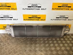 Gebruikte Intercooler Volkswagen Transporter T5 1.9 TDi Prijs € 59,99 Margeregeling aangeboden door Autodemontage Gout