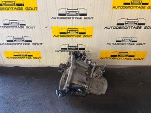Gebruikte Versnellingsbak Peugeot Partner (GC/GF/GG/GJ/GK) 1.6 HDI 75 Phase 2 Prijs € 199,99 Margeregeling aangeboden door Autodemontage Gout