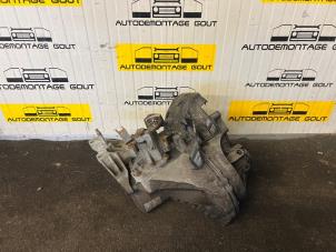 Gebruikte Versnellingsbak Ford Transit 2.2 TDCi 16V Prijs € 199,99 Margeregeling aangeboden door Autodemontage Gout