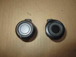 Gebruikte PDC Sensor Landrover Discovery III (LAA/TAA) Prijs € 30,25 Inclusief btw aangeboden door Garage Callant