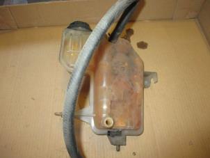 Gebruikte Expansievat Landrover Discovery III (LAA/TAA) 2.7 TD V6 Prijs € 30,25 Inclusief btw aangeboden door Garage Callant