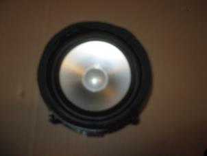Gebruikte Luidspreker Landrover Discovery III (LAA/TAA) 2.7 TD V6 Prijs € 30,25 Inclusief btw aangeboden door Garage Callant
