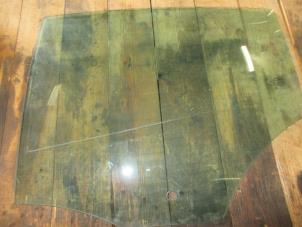 Gebruikte Deurruit 4Deurs links-achter Jaguar XF (CC9) 2.7 D V6 24V Prijs € 30,25 Inclusief btw aangeboden door Garage Callant