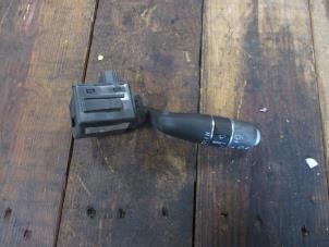 Gebruikte Ruitenwis Schakelaar Jaguar XF (CC9) 2.2 D 16V Prijs € 30,25 Inclusief btw aangeboden door Garage Callant