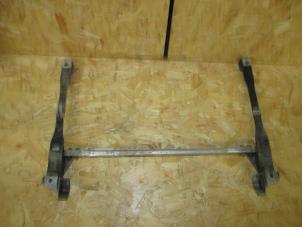 Gebruikte Radiateurbalk Jaguar XJ (X350) 8 3.5 V8 32V Prijs € 90,75 Inclusief btw aangeboden door Garage Callant