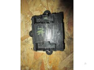 Gebruikte Deur module Landrover Discovery Sport L550 Prijs € 30,25 Inclusief btw aangeboden door Garage Callant