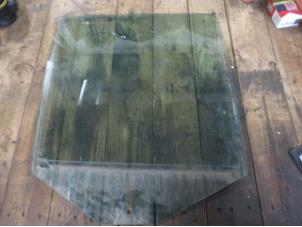 Gebruikte Deurruit 4Deurs links-achter Landrover Freelander II 2.2 tD4 16V Prijs € 30,25 Inclusief btw aangeboden door Garage Callant