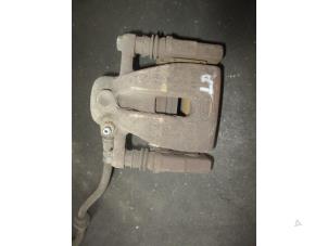 Gebruikte Remklauw (Tang) links-achter Landrover Freelander II 2.2 tD4 16V Prijs € 30,25 Inclusief btw aangeboden door Garage Callant