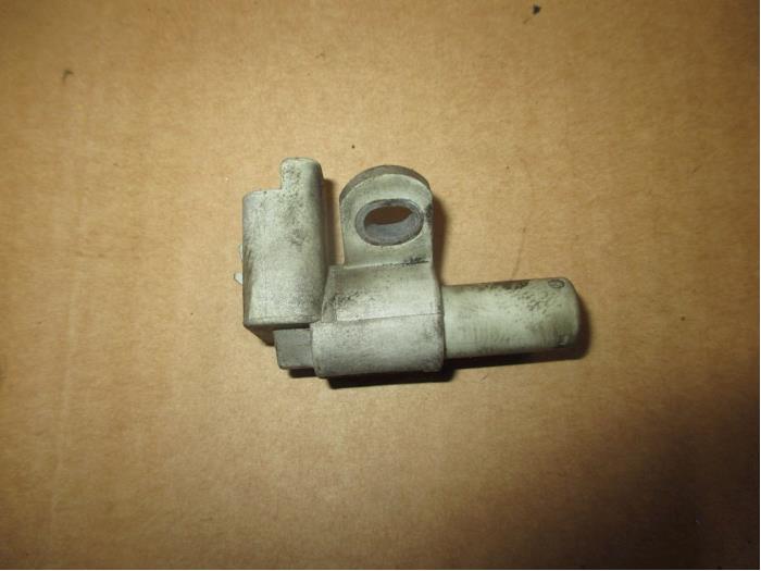 Gebruikte Nokkenas Sensor Landrover Freelander II 2.2 tD4 16V Prijs € 18,15 Inclusief btw aangeboden door Garage Callant