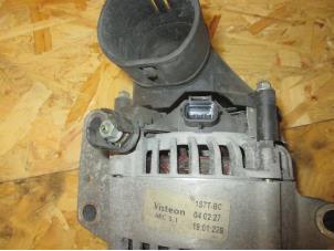 Alternator van een Jaguar X-type 2.0 D 16V 2004