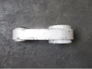 Gebruikte Motorrubber Jaguar X-type 2.0 D 16V Prijs € 24,20 Inclusief btw aangeboden door Garage Callant