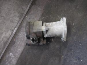 Gebruikte Pomp Servo Jaguar Diversen Prijs € 90,75 Inclusief btw aangeboden door Garage Callant