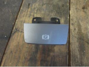 Gebruikte Handrem schakelaar Landrover Range Rover Sport (LS) 3.6 TDV8 32V Prijs € 18,15 Inclusief btw aangeboden door Garage Callant