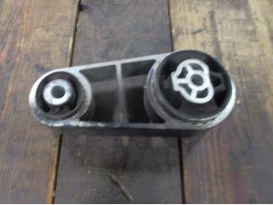 Gebruikte Motorrubber Jaguar X-type 2.0 D 16V Prijs € 24,20 Inclusief btw aangeboden door Garage Callant