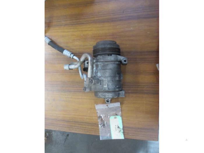 Gebruikte Aircopomp Landrover Range Rover III (LM) 4.4 V8 32V Prijs € 181,50 Inclusief btw aangeboden door Garage Callant