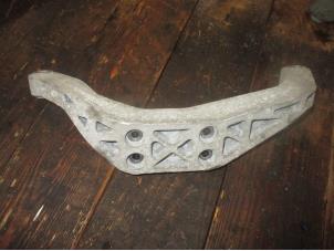 Gebruikte Steun (diversen) Landrover Discovery Sport L550 Prijs € 30,25 Inclusief btw aangeboden door Garage Callant