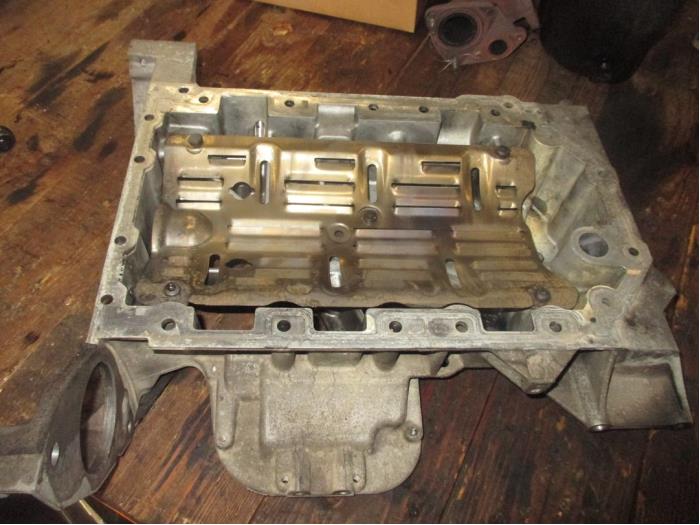 Gebruikte Carterpan Landrover Discovery III (LAA/TAA) Prijs € 60,50 Inclusief btw aangeboden door Garage Callant
