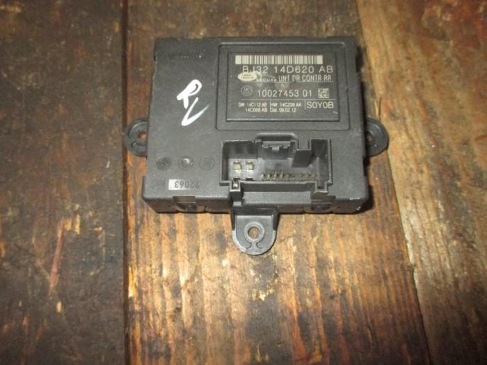 Gebruikte Module Centrale Deurvergrendeling Landrover Range Rover Evoque (LVJ/LVS) 2.2 SD4 16V 5-drs. Prijs € 30,25 Inclusief btw aangeboden door Garage Callant