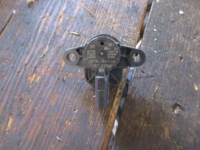 Jaguar XE Airbag Sensoren voorraad Onderdelenlijn.nl