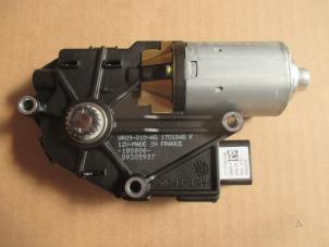 Gebruikte Schuifdak Motor Jaguar XF (CC9) 2.7 D V6 24V Prijs € 121,00 Inclusief btw aangeboden door Garage Callant