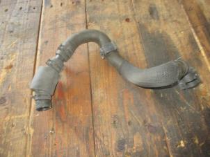 Gebruikte Waterpijp Jaguar F-Pace 2.0 D 180 16V AWD Prijs € 24,20 Inclusief btw aangeboden door Garage Callant