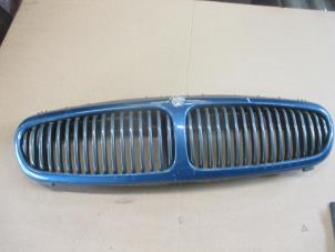 Gebruikte Grille Jaguar X-type 2.1 V6 24V Prijs € 60,50 Inclusief btw aangeboden door Garage Callant