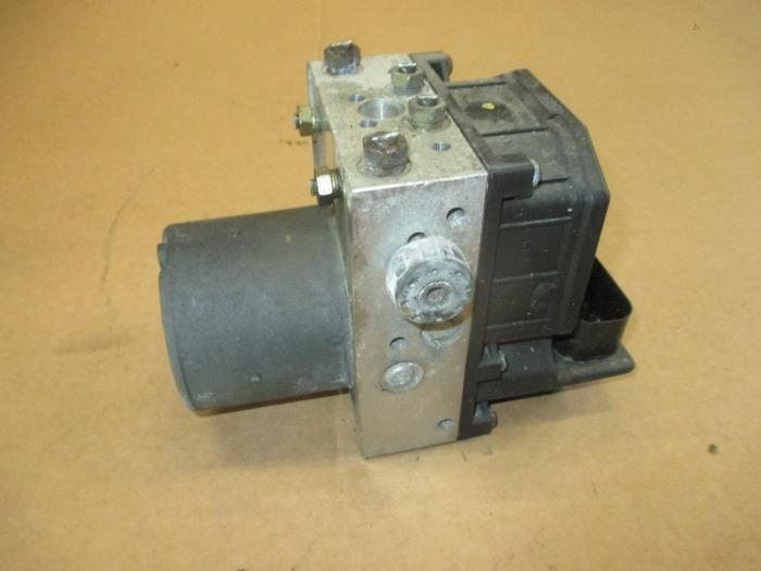 Gebruikte ABS Pomp Jaguar X-type 2.1 V6 24V Prijs € 90,75 Inclusief btw aangeboden door Garage Callant