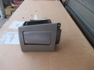 Gebruikte Luchtrooster Dashboard Jaguar XF (CC9) 2.7 D V6 24V Prijs op aanvraag aangeboden door Garage Callant