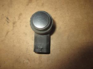 Gebruikte PDC Sensor Set Landrover Range Rover Evoque (LVJ/LVS) 2.2 TD4 16V Prijs € 60,50 Inclusief btw aangeboden door Garage Callant