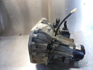 Gebruikte Versnellingsbak Dacia Sandero II 0.9 TCE 12V Prijs € 393,25 Inclusief btw aangeboden door Garage Callant