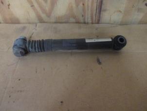 Gebruikte Trillings demper Landrover Range Rover Sport (LS) 2.7 TDV6 24V Prijs € 30,25 Inclusief btw aangeboden door Garage Callant