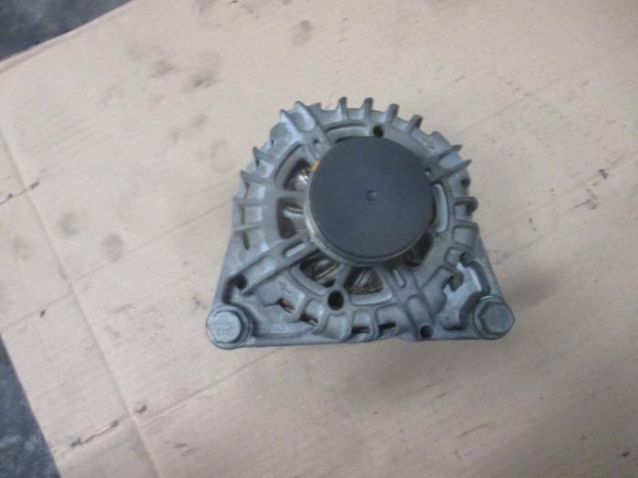 Gebruikte Dynamo Citroen C3 (SX/SW) 1.2 Vti 12V PureTech Prijs € 90,75 Inclusief btw aangeboden door Garage Callant