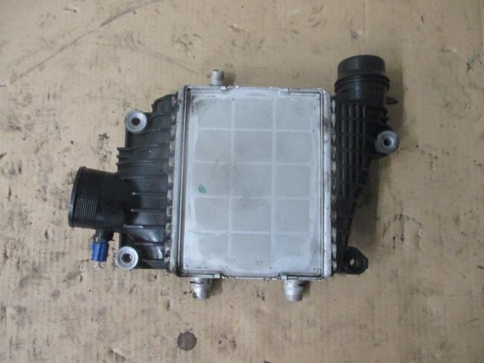 Gebruikte Intercooler Jaguar XF (X260) 2.0d 180 16V Prijs € 90,75 Inclusief btw aangeboden door Garage Callant
