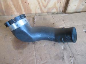 Gebruikte Intercooler Buis Landrover Range Rover Velar (LY) 2.0 16V P250 AWD Prijs € 24,20 Inclusief btw aangeboden door Garage Callant