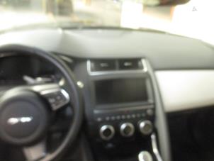 Gebruikte Airbag set + dashboard Jaguar E-Pace 2.0 D 150 16V Prijs € 1.512,50 Inclusief btw aangeboden door Garage Callant