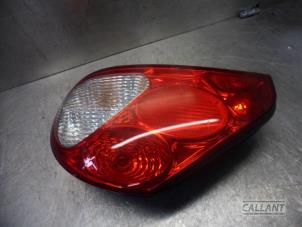Gebruikte Achterlicht rechts Jaguar X-type 2.0 D 16V Prijs € 30,25 Inclusief btw aangeboden door Garage Callant
