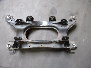Gebruikte Subframe Landrover Range Rover Evoque (LVJ/LVS) 2.2 TD4 16V 5-drs. Prijs € 181,50 Inclusief btw aangeboden door Garage Callant