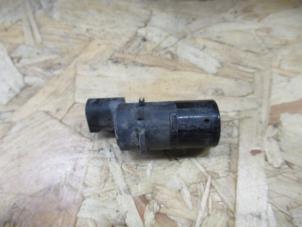 Gebruikte PDC Sensor Jaguar XJ (X350) 2.7d V6 24V Prijs € 24,20 Inclusief btw aangeboden door Garage Callant